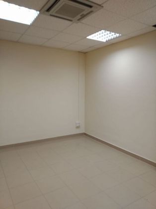 Foto 2 de Oficina en venda a Erandio amb garatge i calefacció