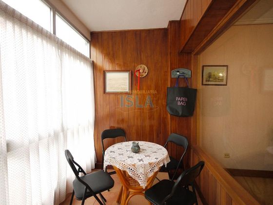 Foto 2 de Pis en venda a Laredo de 3 habitacions amb terrassa i calefacció