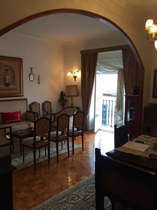 Foto 1 de Pis en venda a Casco Histórico de 6 habitacions amb balcó