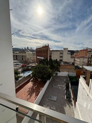 Foto 1 de Pis en lloguer a calle Gran Via de Les Corts Catalanes de 2 habitacions amb terrassa i mobles