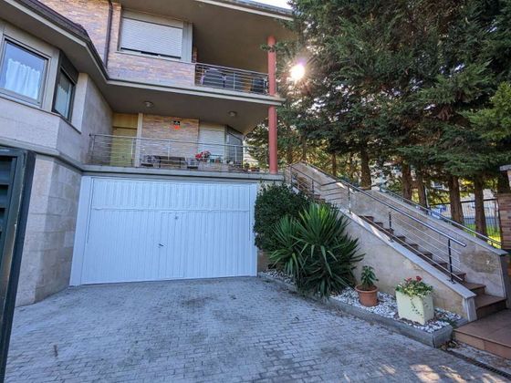 Foto 2 de Venta de casa adosada en Agustinas de 4 habitaciones con terraza y garaje
