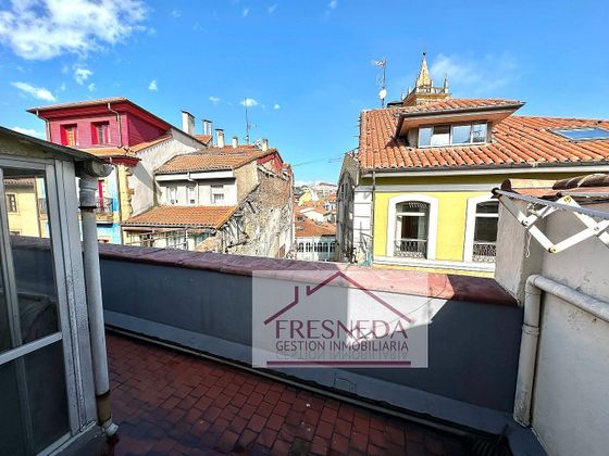 Foto 2 de Pis en venda a calle Magdalena de 6 habitacions amb terrassa