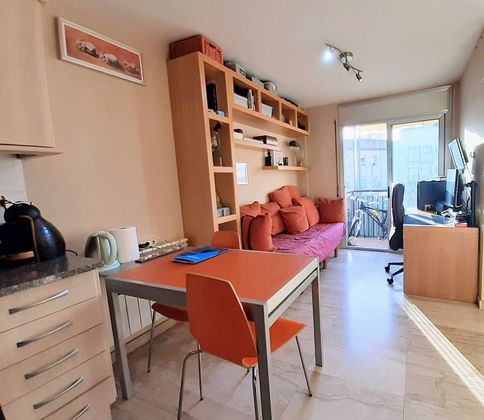Foto 2 de Pis en venda a Centre - Mataró de 1 habitació amb balcó i calefacció
