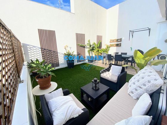 Foto 1 de Pis en venda a Eixample de 3 habitacions amb terrassa i balcó