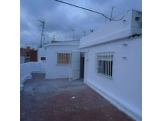 Foto 1 de Venta de ático en calle De la Mare de Déu de la Purificació de 4 habitaciones con terraza y calefacción