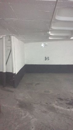 Foto 1 de Garatge en venda a Barrio de Abando de 10 m²