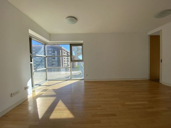 Foto 2 de Alquiler de piso en avenida De Juan Pablo II de 2 habitaciones con garaje y aire acondicionado