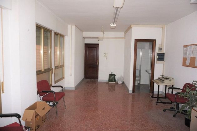Foto 2 de Oficina en venda a calle De Felipe Sanclemente de 59 m²