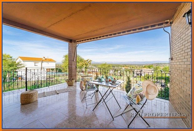Foto 2 de Xalet en venda a Casar de Escalona (El) de 8 habitacions amb terrassa i garatge