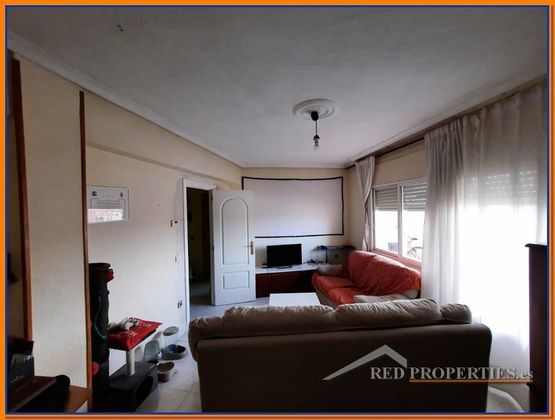 Foto 1 de Pis en venda a Villaluenga de la Sagra de 3 habitacions amb terrassa i balcó