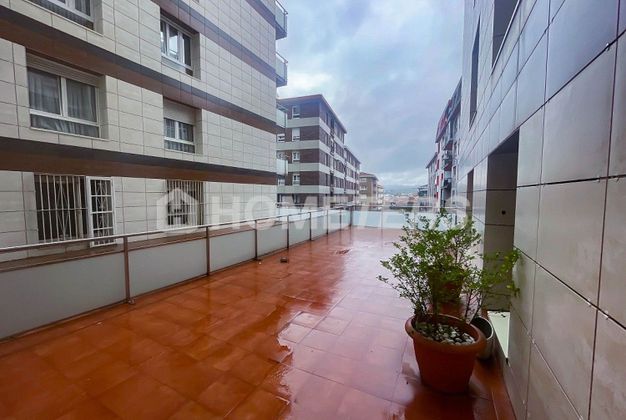 Foto 1 de Pis en venda a Portugalete de 4 habitacions amb terrassa i balcó
