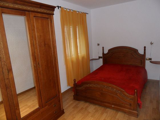 Foto 2 de Venta de piso en Alcañiz de 2 habitaciones con terraza y aire acondicionado