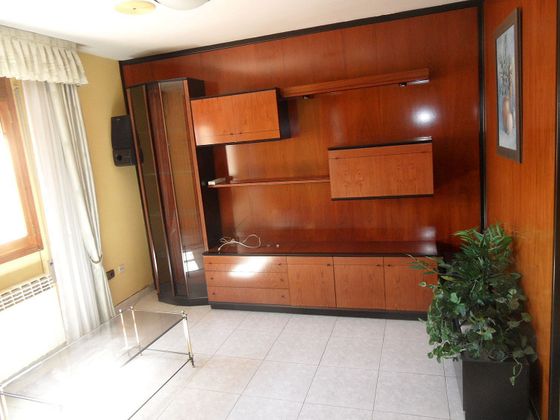 Foto 1 de Venta de piso en Alcañiz de 3 habitaciones con balcón y aire acondicionado