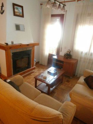 Foto 2 de Pis en venda a Área Rural de 3 habitacions amb terrassa i mobles