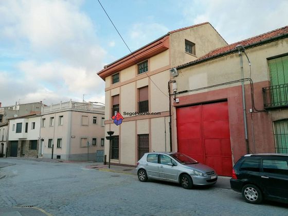 Foto 2 de Nave en alquiler en Carbonero el Mayor de 1576 m²