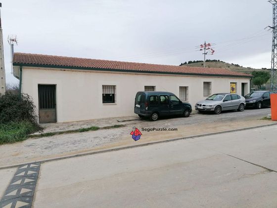 Foto 1 de Venta de terreno en calle De Abadejos de 1367 m²