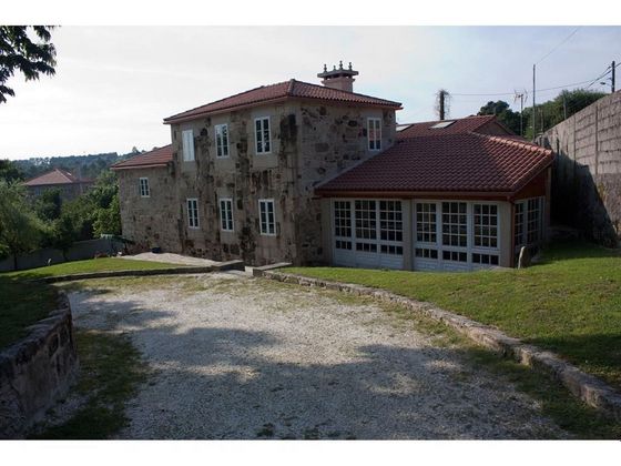 Foto 1 de Casa en venda a Estrada (A) de 5 habitacions amb piscina i garatge