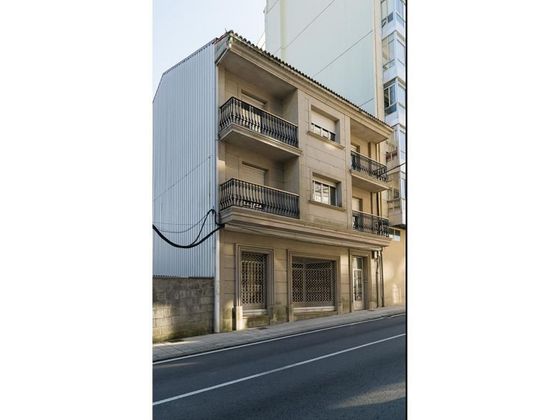 Foto 1 de Xalet en venda a avenida De Santiago de 10 habitacions amb garatge i calefacció