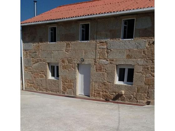 Foto 2 de Casa en venda a calle Xinzo Cp de 1 habitació amb garatge