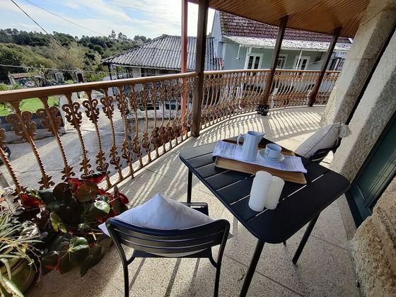 Foto 2 de Casa en venta en Carballiño (O) de 5 habitaciones con terraza y jardín