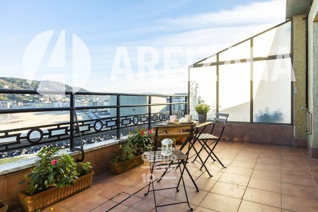 Foto 1 de Àtic en venda a calle Jauregi Jeneralaren de 3 habitacions amb terrassa i garatge