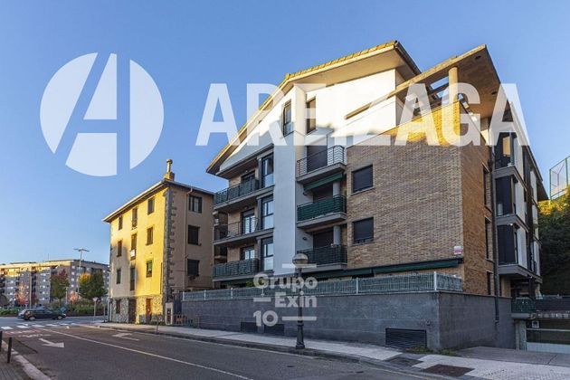 Foto 2 de Pis en venda a Astigarraga de 3 habitacions amb terrassa i garatge