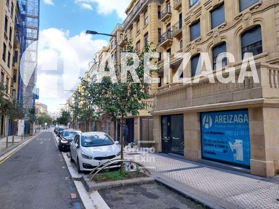Foto 1 de Local en lloguer a calle Zabaleta de 360 m²