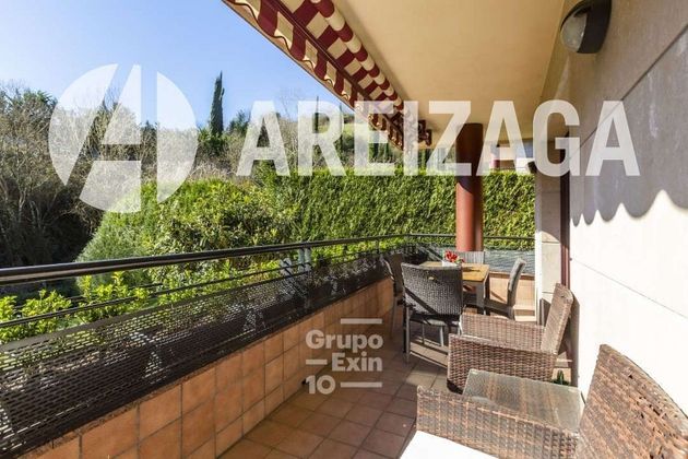 Foto 2 de Pis en venda a calle Urnieta de 3 habitacions amb terrassa i piscina