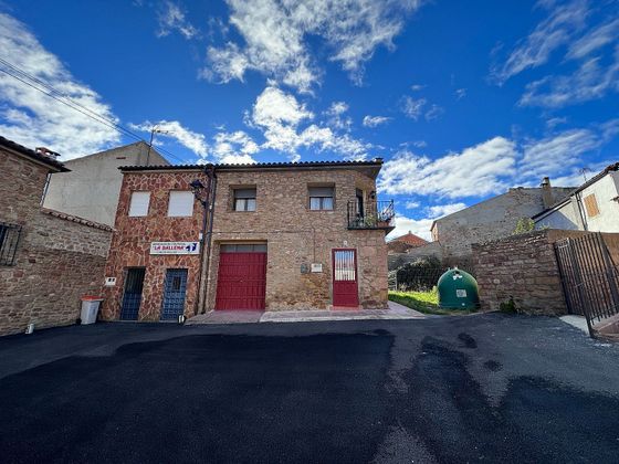 Foto 1 de Casa en venda a Cincovillas de 4 habitacions amb terrassa i garatge