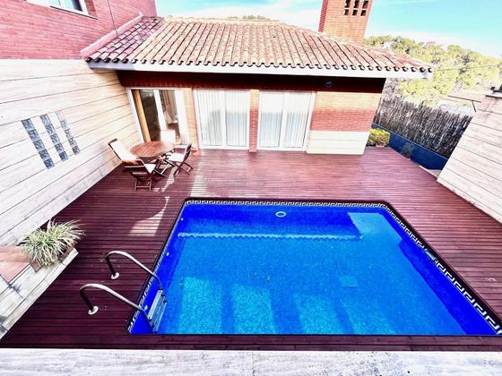 Foto 1 de Xalet en venda a Castellnou - Can Mir - Sant Muç de 3 habitacions amb terrassa i piscina