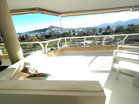 Foto 1 de Pis en venda a Marina Botafoc - Platja de Talamanca de 6 habitacions amb terrassa i piscina