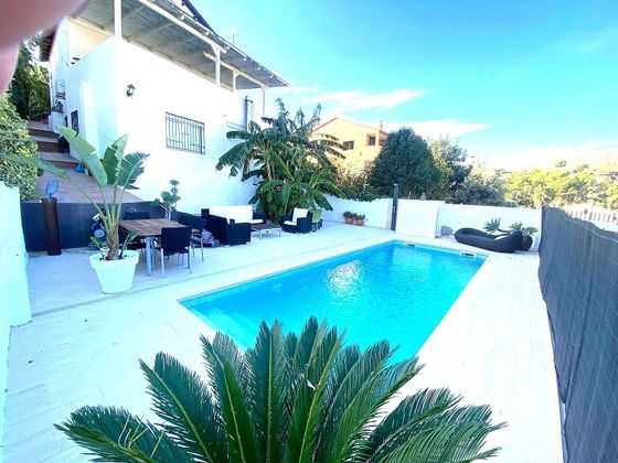 Foto 2 de Xalet en venda a Bellamar de 4 habitacions amb terrassa i piscina