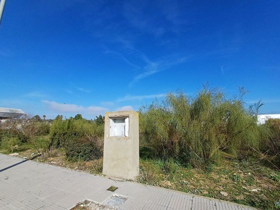 Foto 2 de Venta de terreno en El Juncal - Vallealto de 178 m²