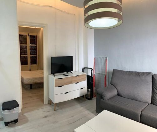 Foto 2 de Piso en alquiler en Centro - Sagrario de 1 habitación con muebles
