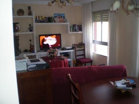 Foto 1 de Pis en lloguer a Angustias - Chana - Encina de 2 habitacions amb terrassa i mobles