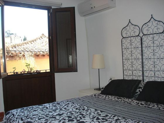 Foto 2 de Casa en lloguer a Albaicín de 2 habitacions amb terrassa i aire acondicionat