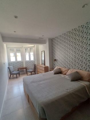 Foto 2 de Pis en lloguer a San Matías - Realejo de 2 habitacions amb balcó i aire acondicionat