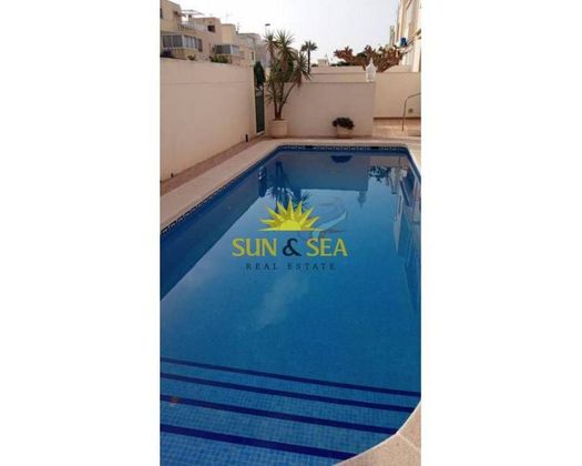 Foto 1 de Casa en lloguer a El Mojón-Las Salinas de 5 habitacions amb terrassa i piscina