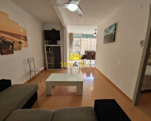 Foto 2 de Pis en lloguer a Centro - Santa Pola de 3 habitacions amb terrassa i mobles