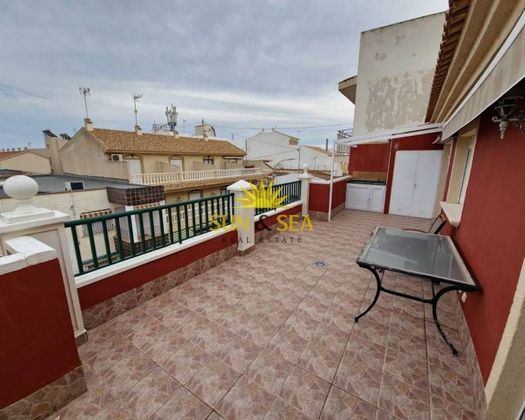 Foto 1 de Piso en alquiler en Torre de la Horadada de 3 habitaciones con terraza y garaje