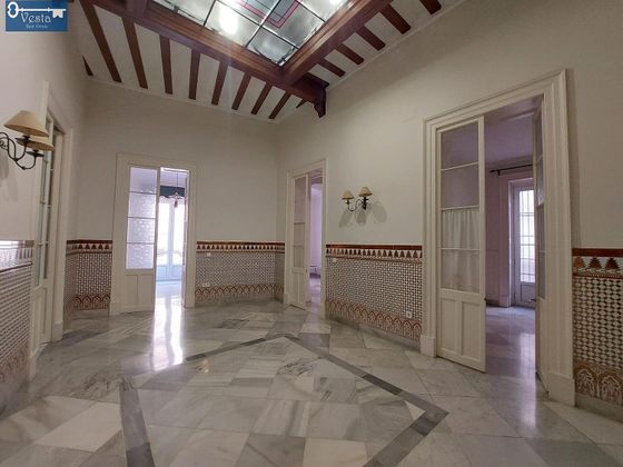 Foto 1 de Pis en venda a Centro - Jerez de la Frontera de 3 habitacions amb terrassa i garatge