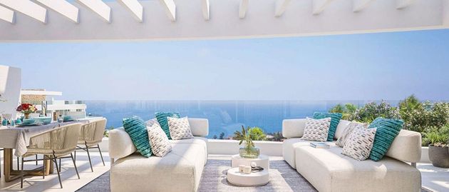 Foto 1 de Ático en venta en La Cala Mijas de 2 habitaciones con terraza y piscina