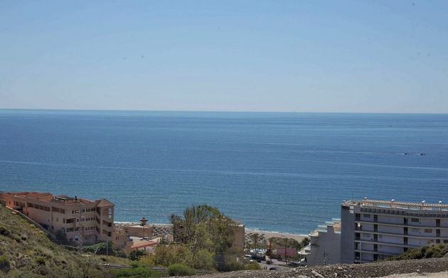 Foto 2 de Ático en venta en Fuengirola de 3 habitaciones con terraza y piscina