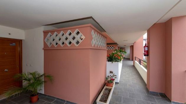 Foto 2 de Pis en venda a Manilva de 2 habitacions amb terrassa i piscina