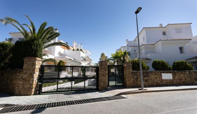 Foto 2 de Pis en venda a avenida De la Alcudia de 1 habitació amb terrassa i piscina