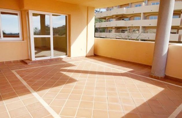 Foto 1 de Venta de piso en calle Chiedra de 3 habitaciones con terraza y piscina
