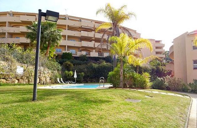 Foto 2 de Venta de piso en calle Chiedra de 2 habitaciones con terraza y piscina