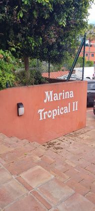 Foto 2 de Pis en venda a urbanización Marina de Casares de 2 habitacions amb terrassa i piscina