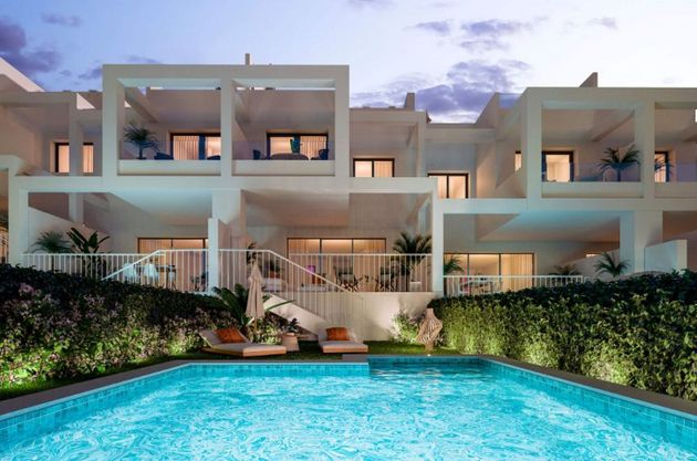 Foto 1 de Casa en venda a Chullera de 3 habitacions amb terrassa i piscina