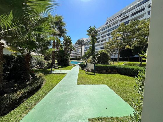 Foto 1 de Pis en venda a calle Cjose Manuel Valles de 2 habitacions amb terrassa i piscina